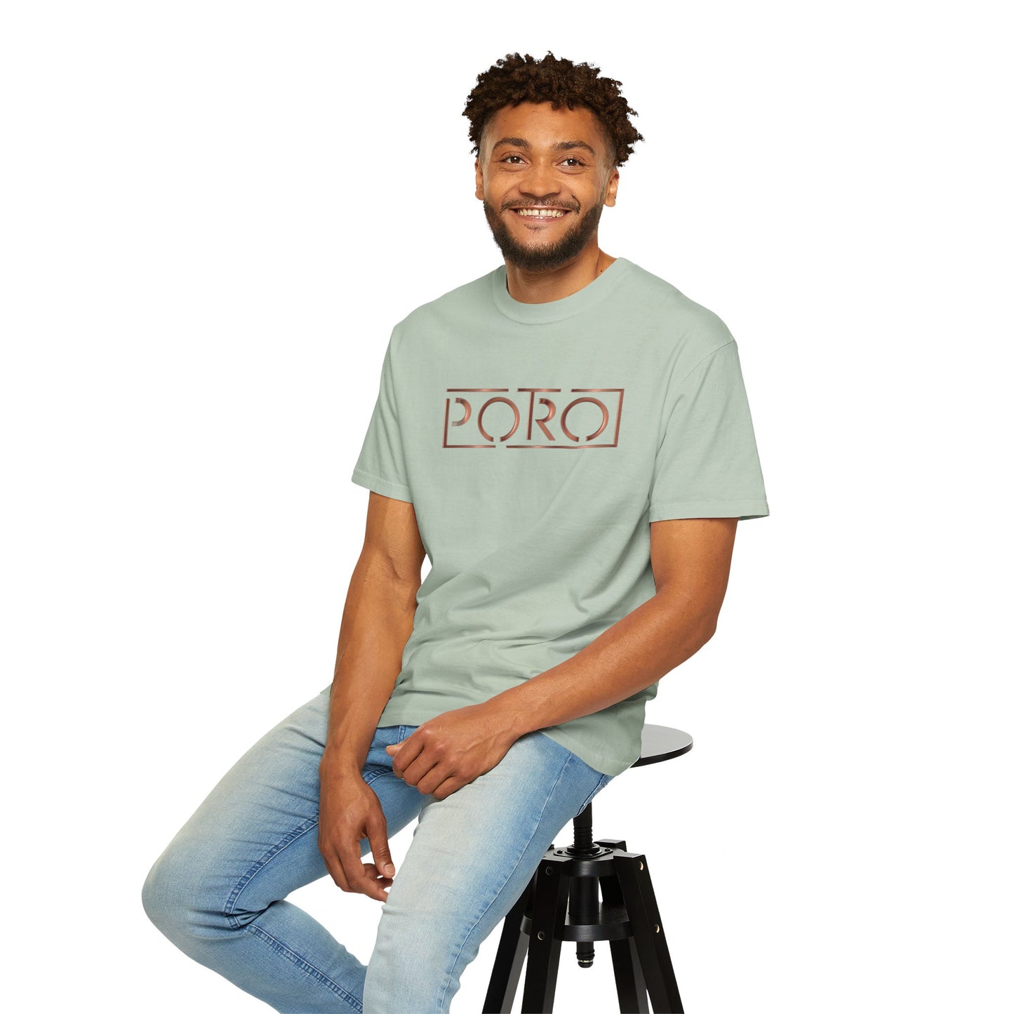 Unisex Garment-Dyed T-shirt with 'PORO' Design - Casual Fashion for Everyday Wear