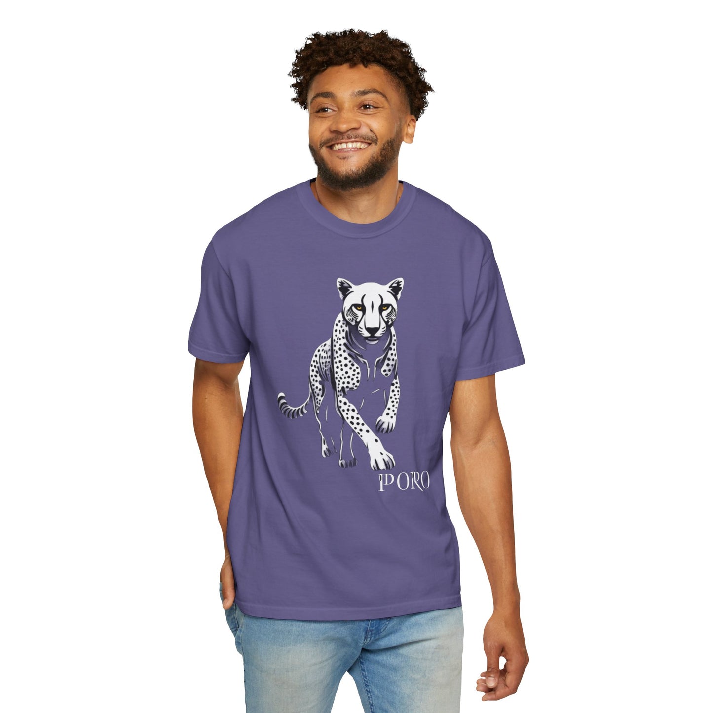 Cheetah Graphic Unisex T-Shirt - Wild Animal Art Tee for Nature Lovers poro brand