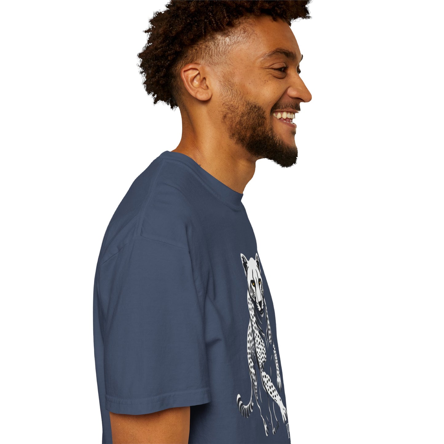 Cheetah Graphic Unisex T-Shirt - Wild Animal Art Tee for Nature Lovers poro brand