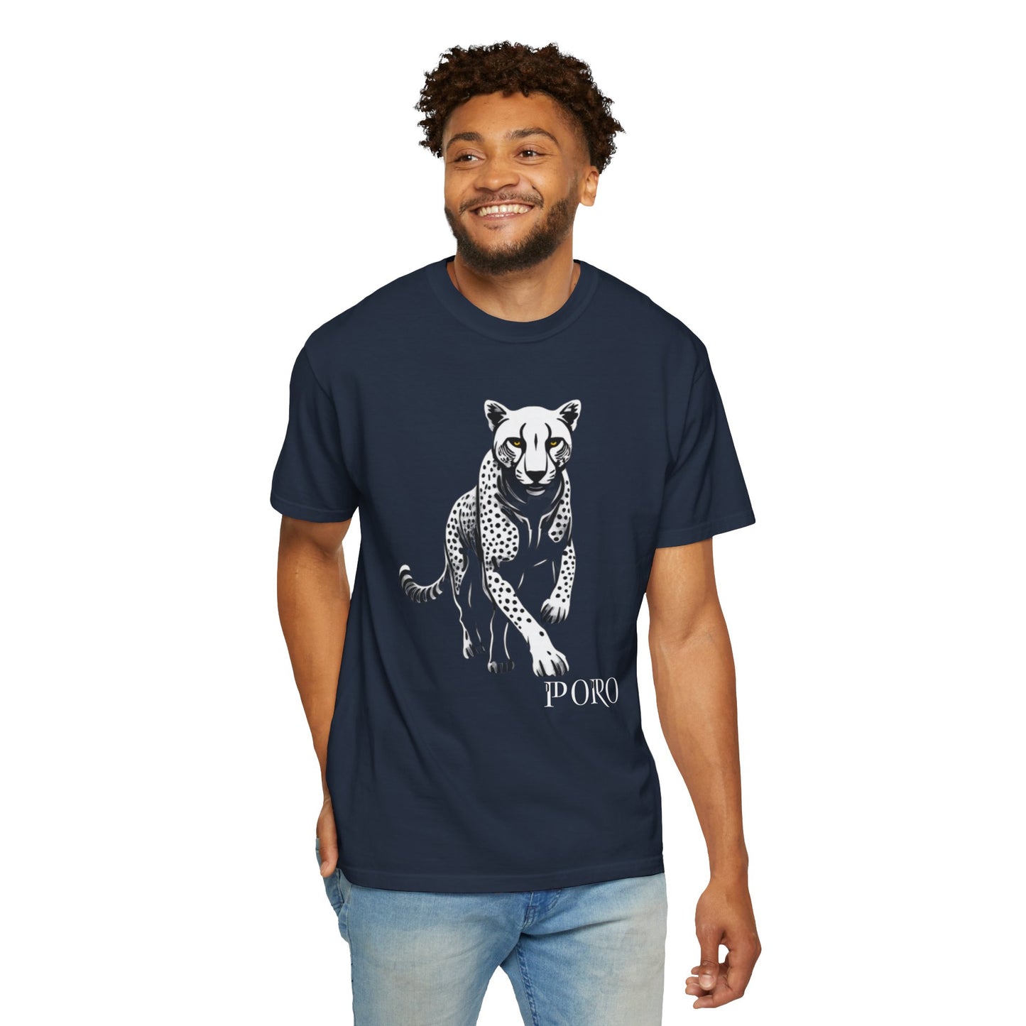 Cheetah Graphic Unisex T-Shirt - Wild Animal Art Tee for Nature Lovers poro brand
