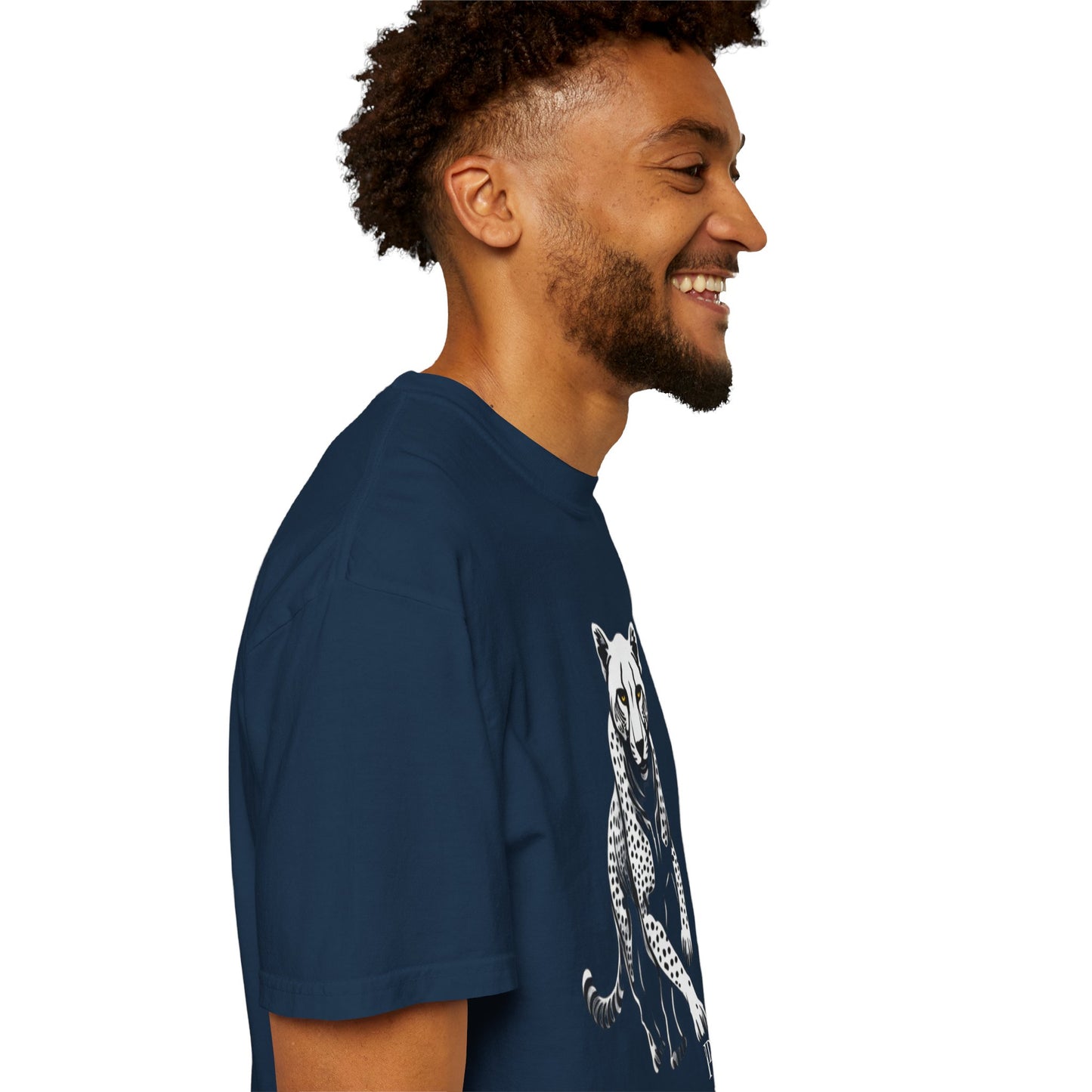Cheetah Graphic Unisex T-Shirt - Wild Animal Art Tee for Nature Lovers poro brand