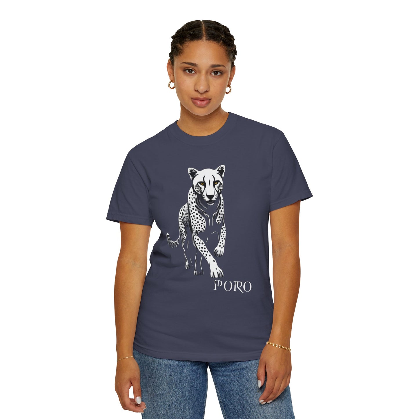 Cheetah Graphic Unisex T-Shirt - Wild Animal Art Tee for Nature Lovers poro brand