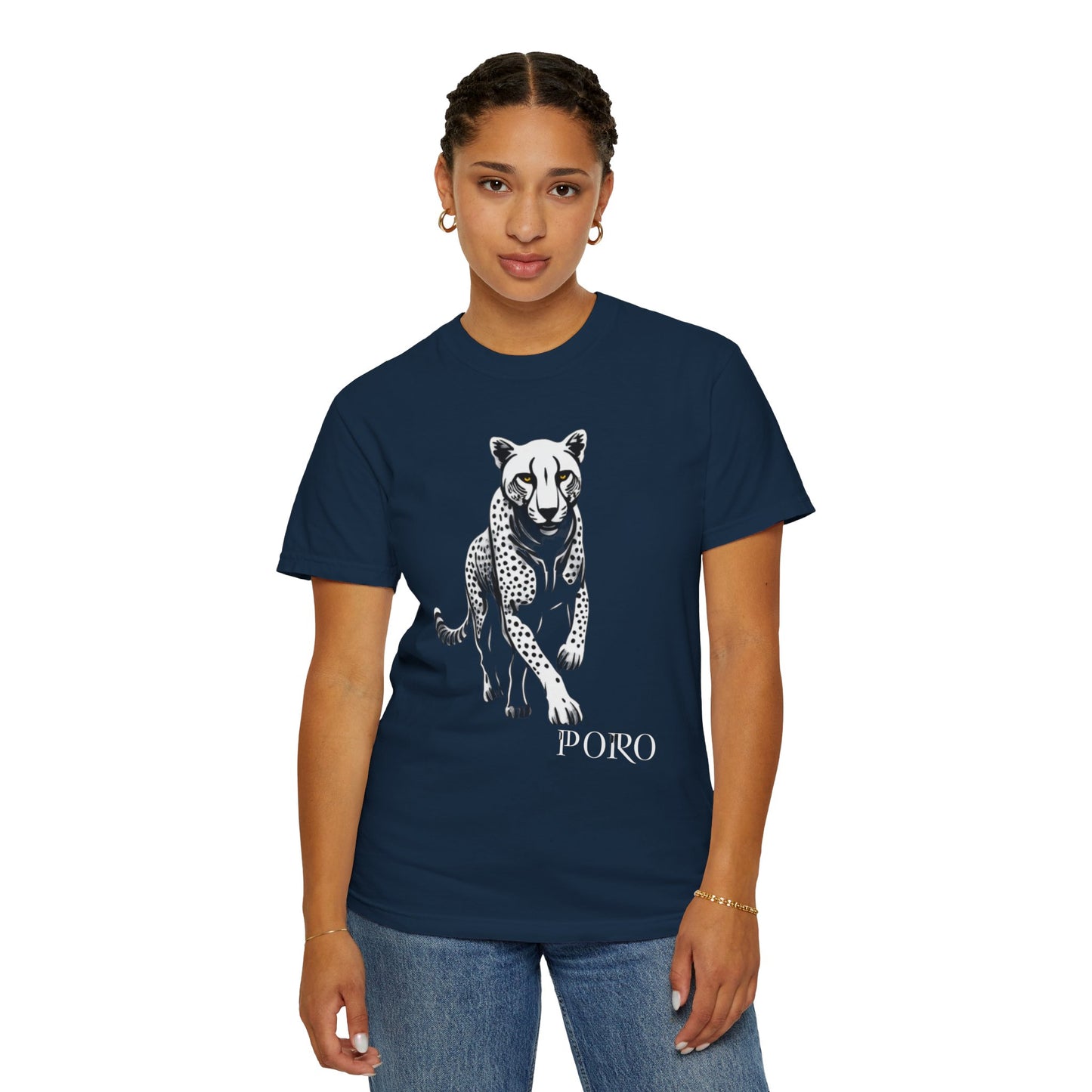 Cheetah Graphic Unisex T-Shirt - Wild Animal Art Tee for Nature Lovers poro brand