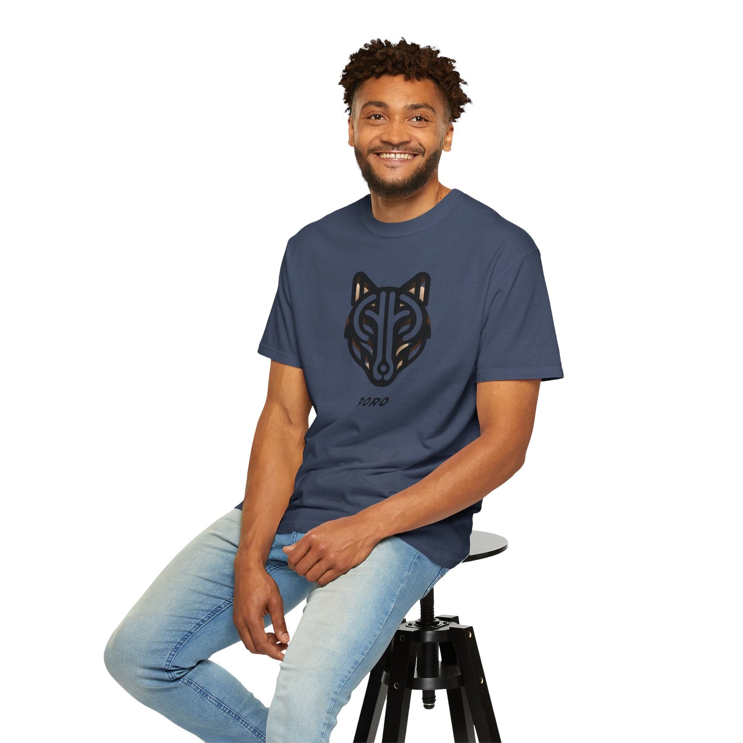 Poro Wolf Unisex T-Shirt - Cool Graphic Tee for Nature Lovers