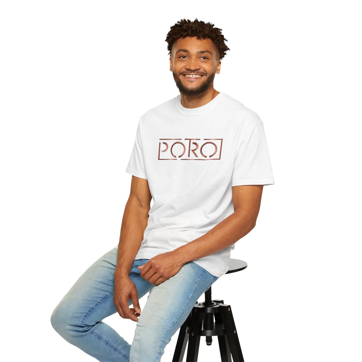 Unisex Garment-Dyed T-shirt with 'PORO' Design - Casual Fashion for Everyday Wear