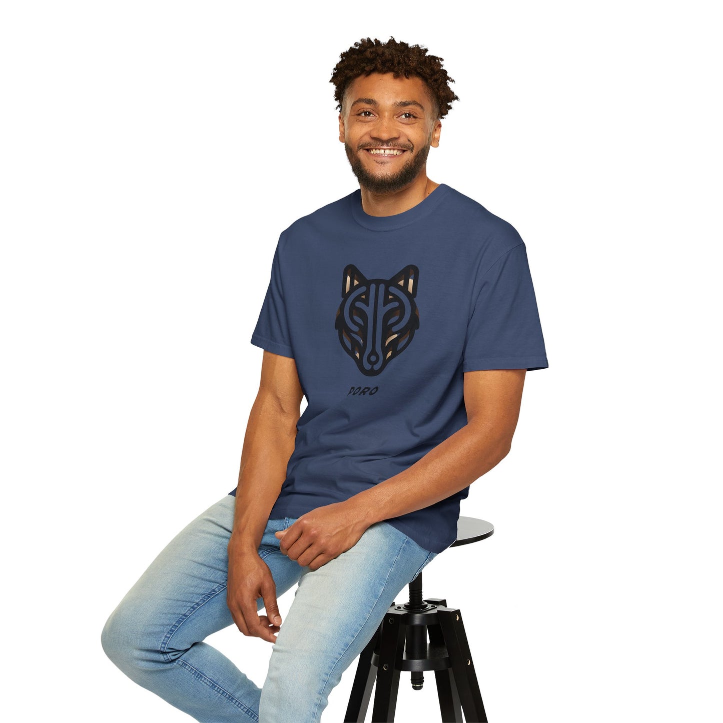 Poro Wolf Unisex T-Shirt - Cool Graphic Tee for Nature Lovers