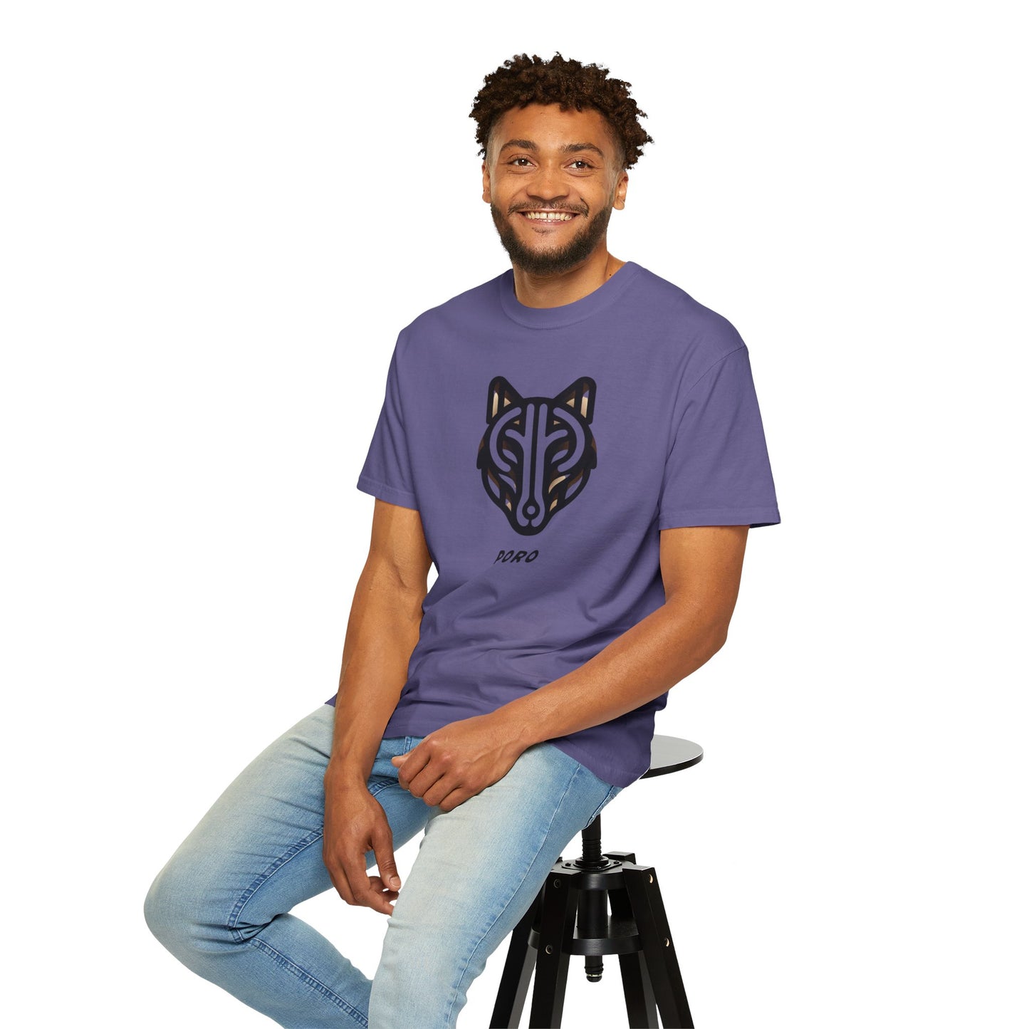 Poro Wolf Unisex T-Shirt - Cool Graphic Tee for Nature Lovers