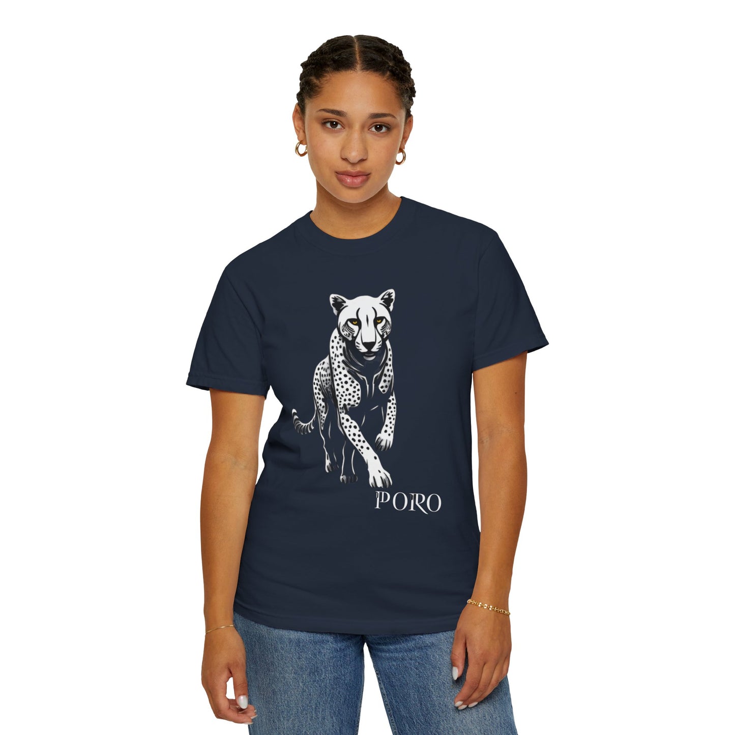 Cheetah Graphic Unisex T-Shirt - Wild Animal Art Tee for Nature Lovers poro brand