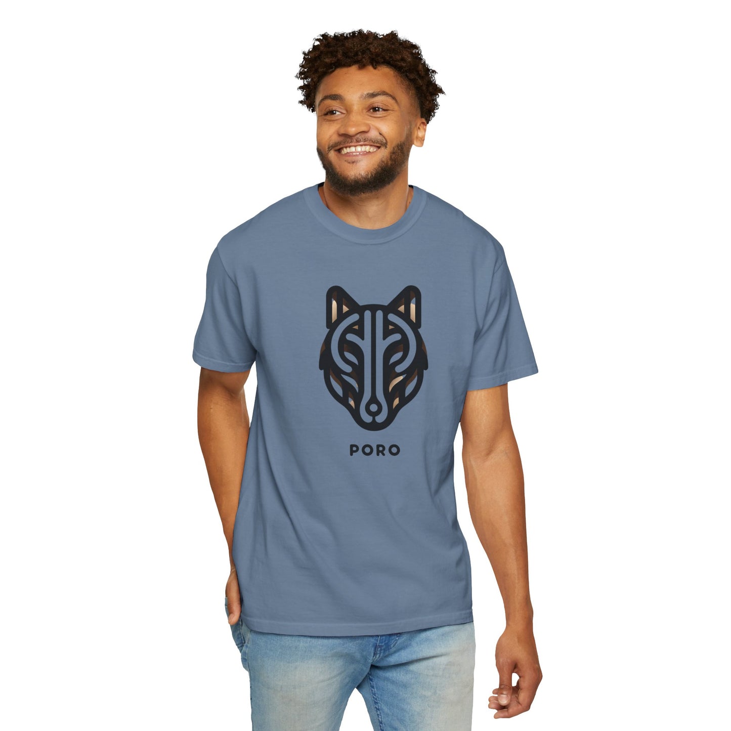 Poro Wolf Unisex T-Shirt - Cool Graphic Tee for Nature Lovers